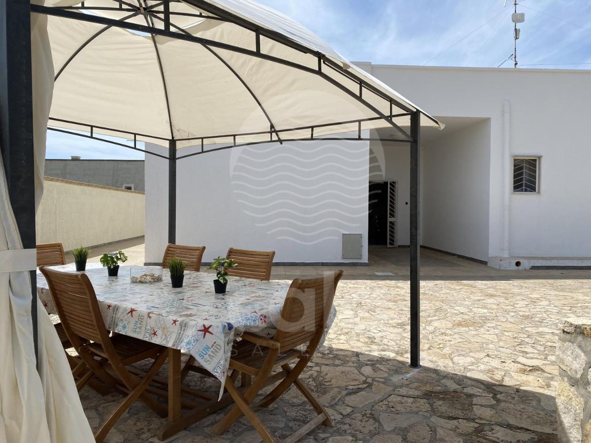 Villa Conversano By Cala Salento Torre Lapillo Exterior foto